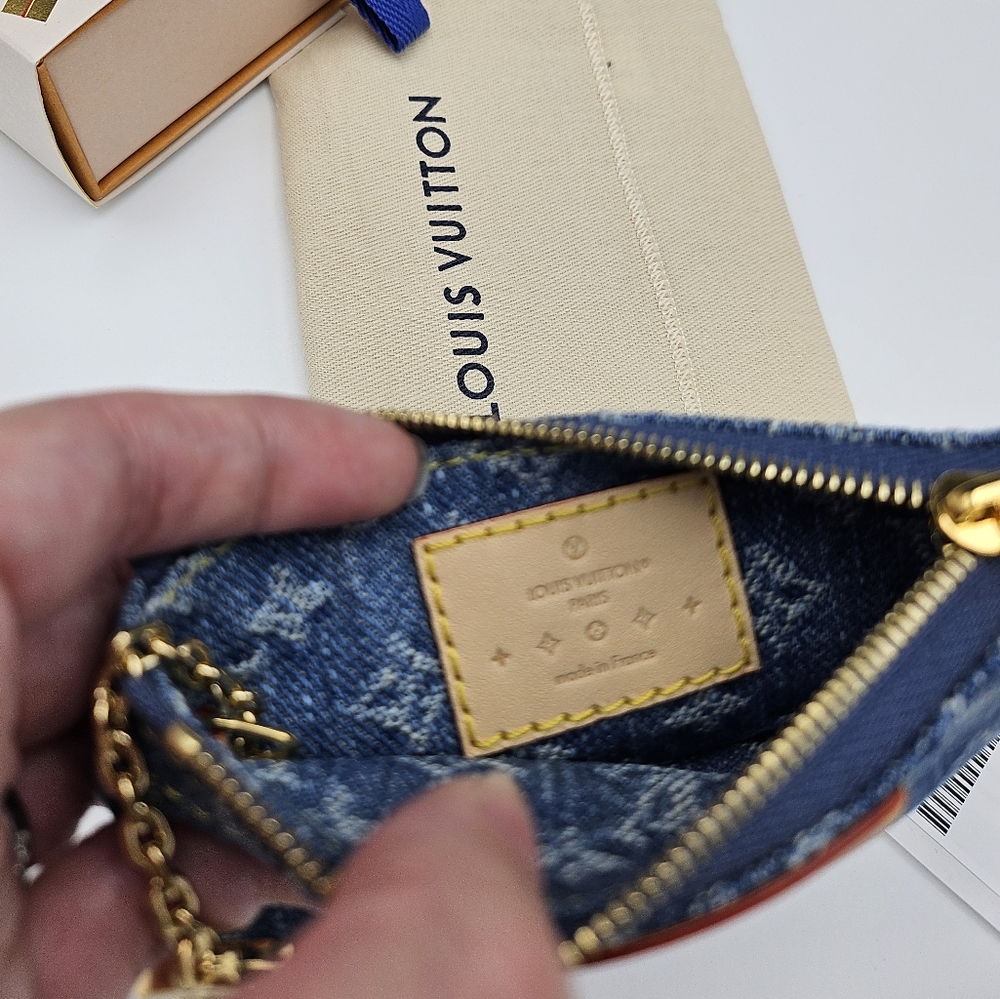 Brand new 2024 authentic Louis Vuitton denim remix key pouch - Picture 6 of 13